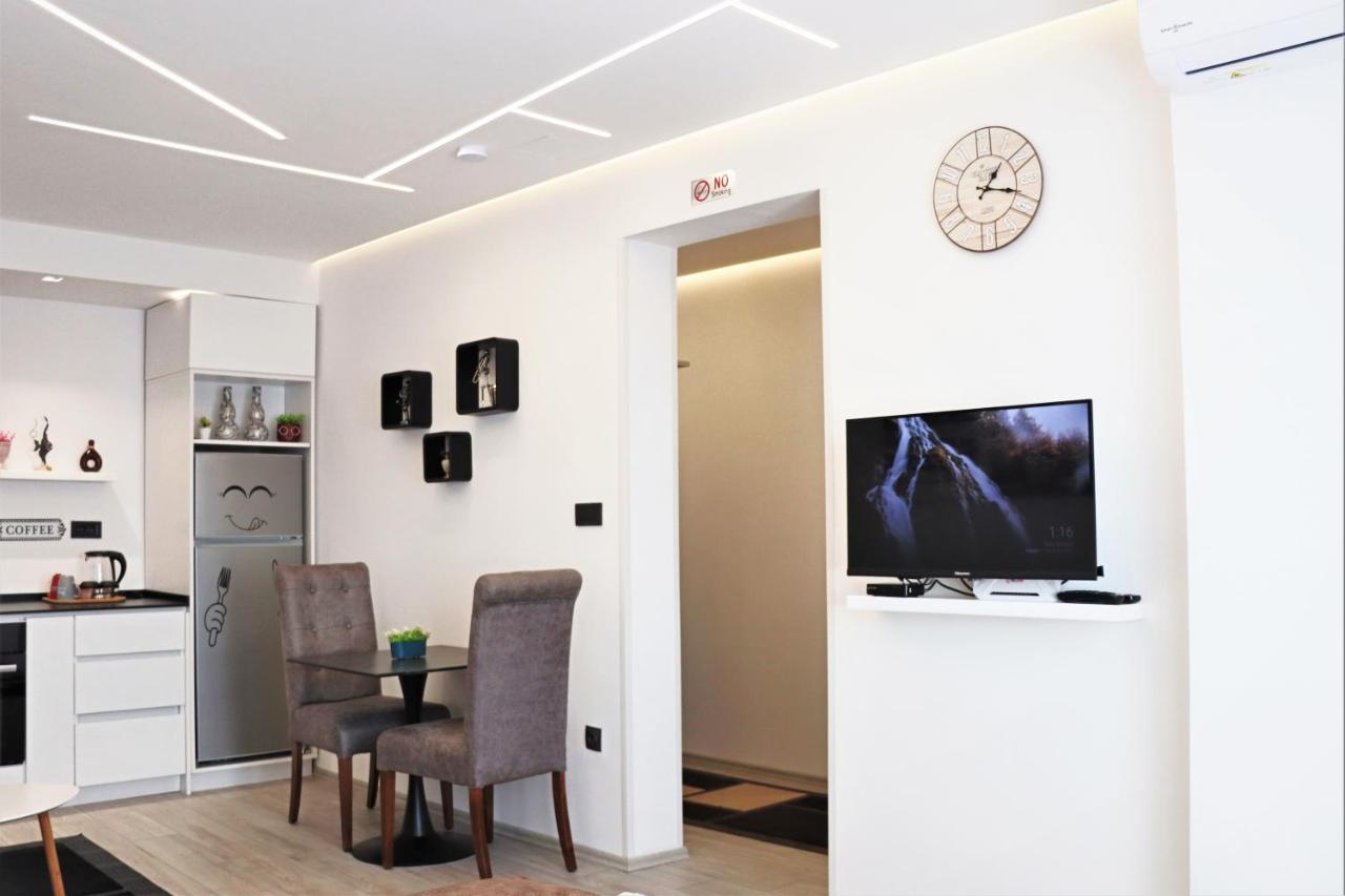 Matin Apartments In Pristina, Kosovo Экстерьер фото